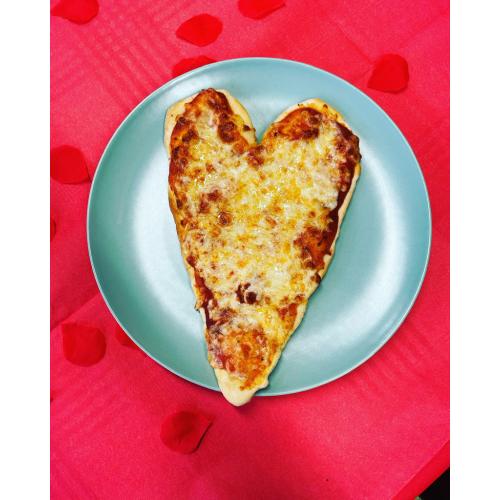 A pizza love