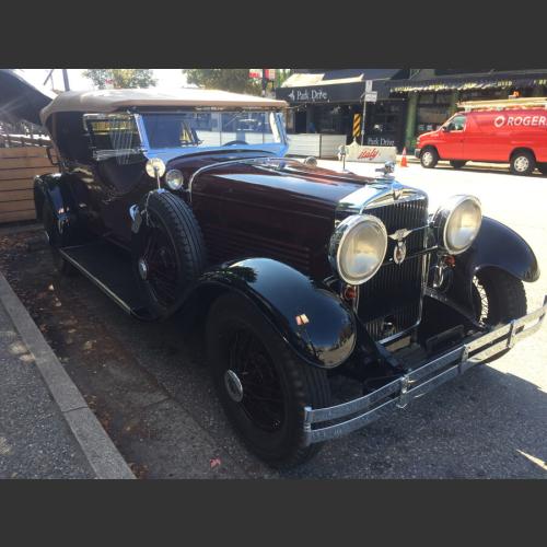 Stutz Tourer