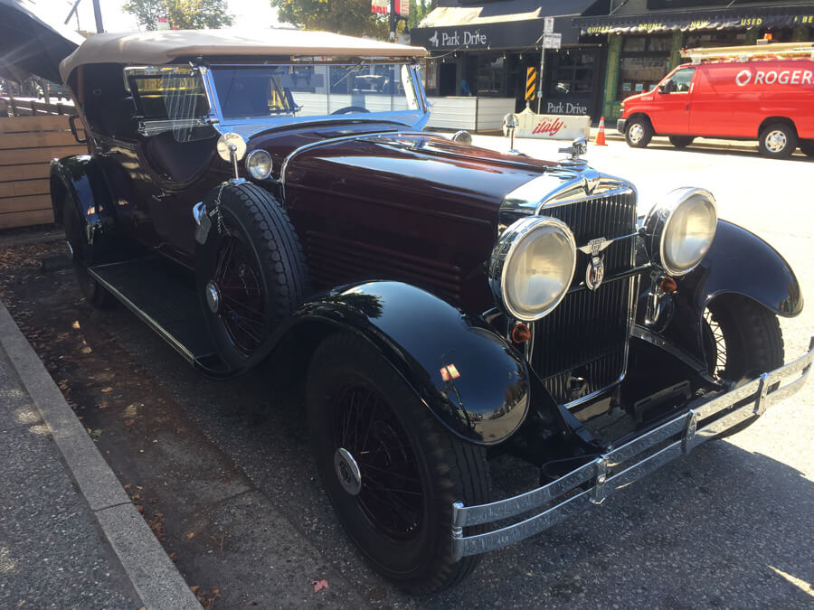 Stutz Tourer